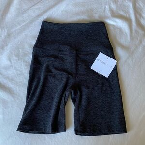 Beyond yoga spacedye 7” biker shorts